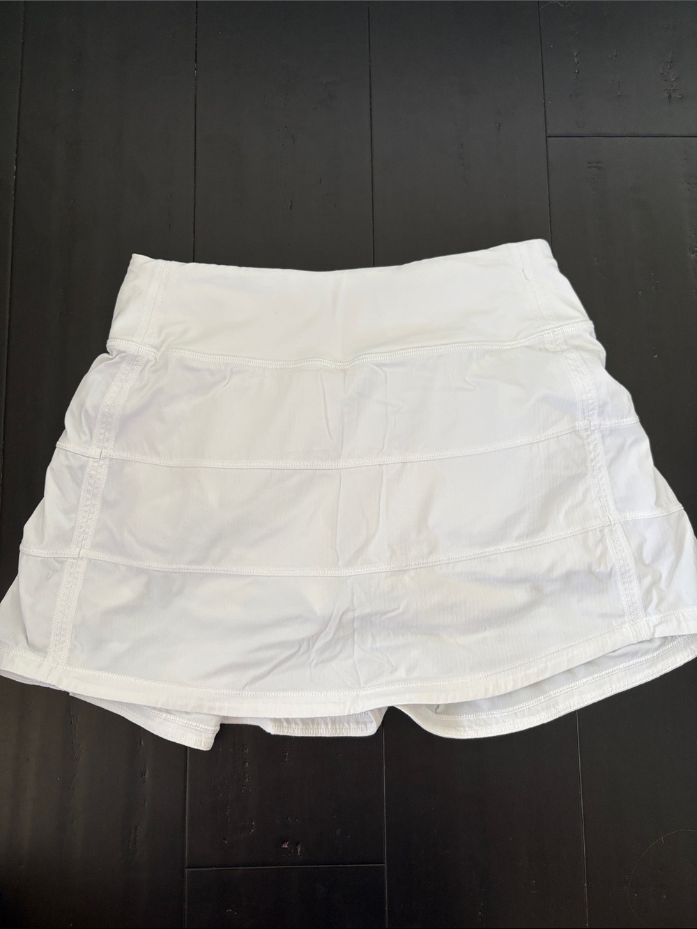 Lululemon Women’s White Tennis Skort